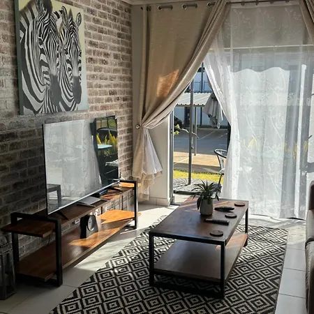 Lakhe Lethu Apartment: Green Valley Estate Mbombela Exterior photo