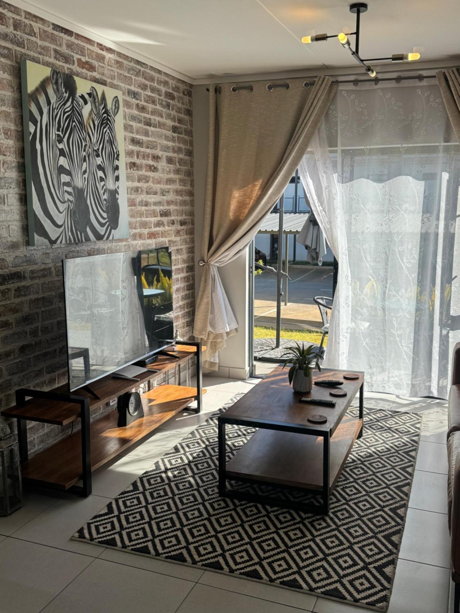Lakhe Lethu Apartment: Valley Estate Mbombela
