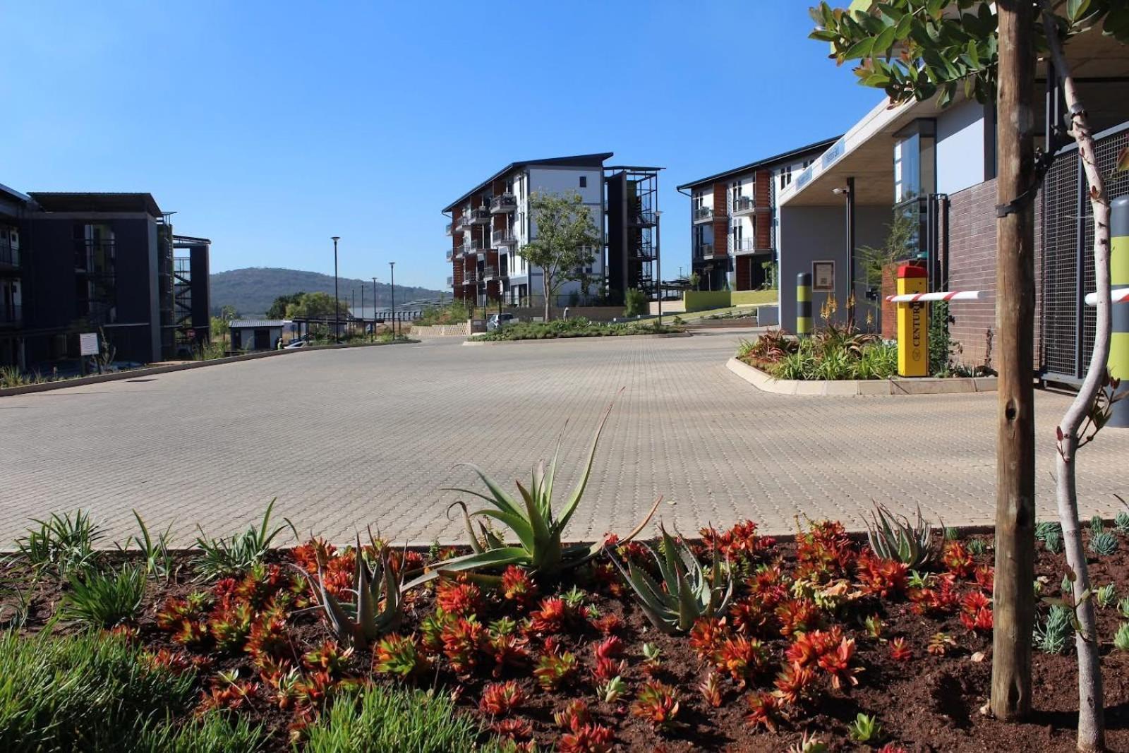 Lakhe Lethu Apartment: Valley Estate Apartment Mbombela